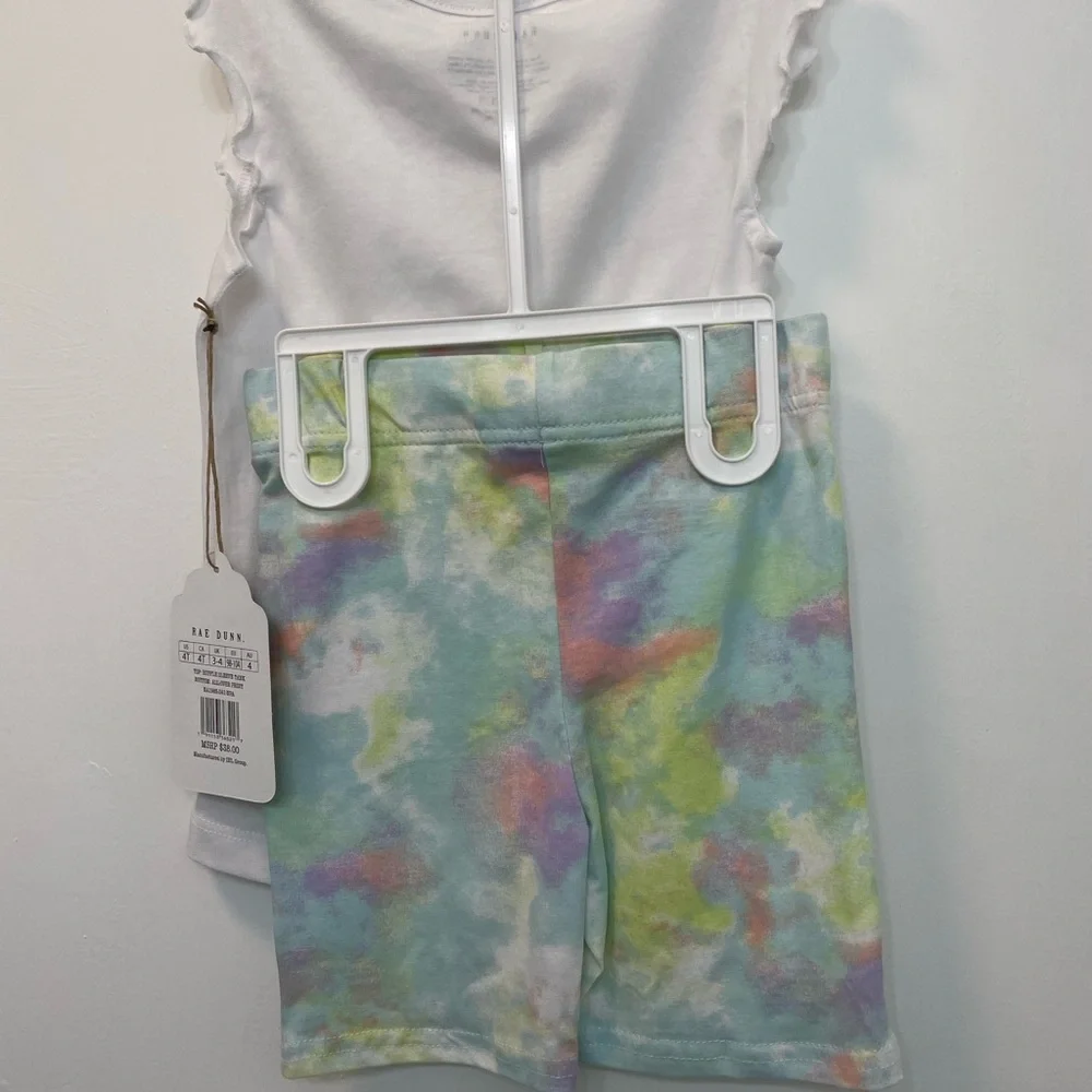 Rae Dunn Childrens outfit 4T Daddy’s girl